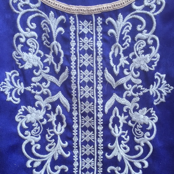 Soft Surroundings Safiya Royal Blue Embroidered Tunic Top size Large - Picture 8 of 16